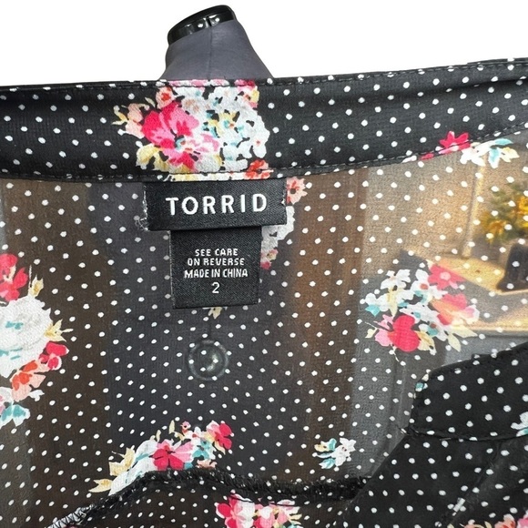 Torrid Black Floral Polka Dot Empire Waist Blouse (Size 2) - Picture 5 of 5